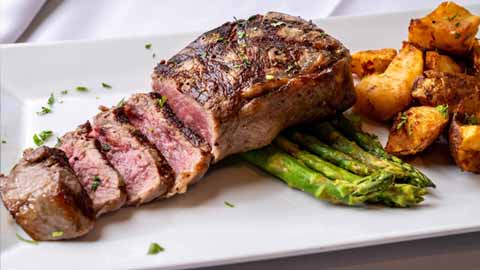 Belford's Seafood & Steaks. A steak.