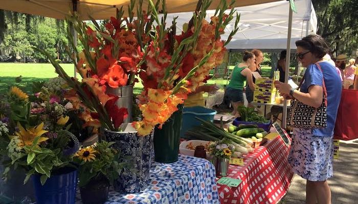Forsyth Park Farmers’ Market in Savannah