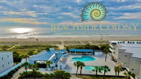 Beachside Colony Resort. a beach scene