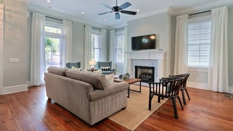 Congress Street Retreat | Southern Belle Vacation Rentals Beautifully Renovated Brand New 4 Bedroom Vacation Home